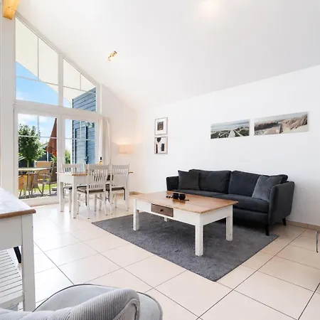 Strandpark H084 Holiday home *